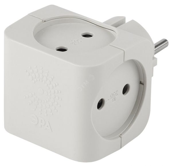 Тройник 4 гнезда, без заземл, со шторками белый 10/60/2880 SP-4-W