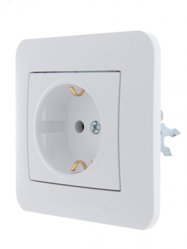KARINA Розетка с/з керамика белая (10шт/120шт)