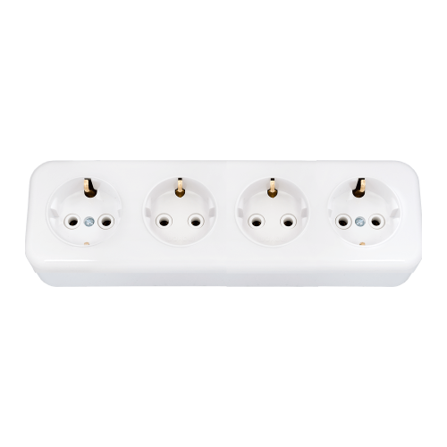 Беларусь Розетка четырехместная наружная с заземлением