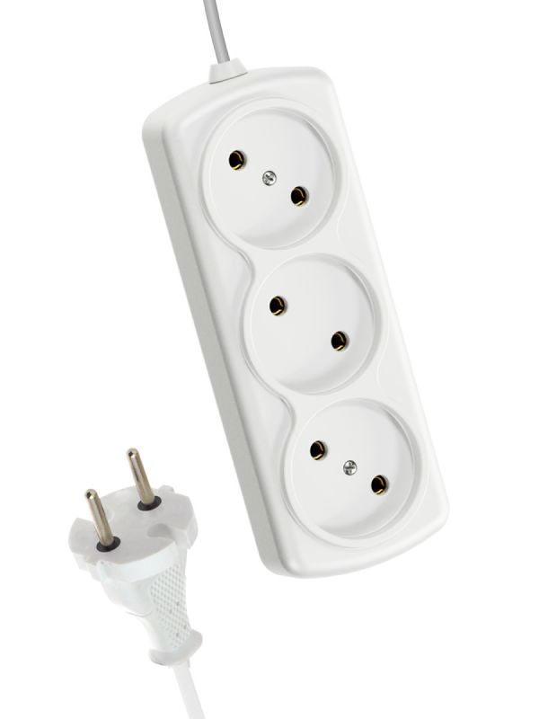 Удлинитель 6А 3 гнезда ШВВП 2*0,75 1,5м