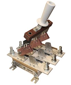 РЕ19-43-32290-00 УХЛ3, 1600А, 3-х полюсный на одно направление, центральный рычаг для управления штангой, IP00, разъединитель  (ЭТ)