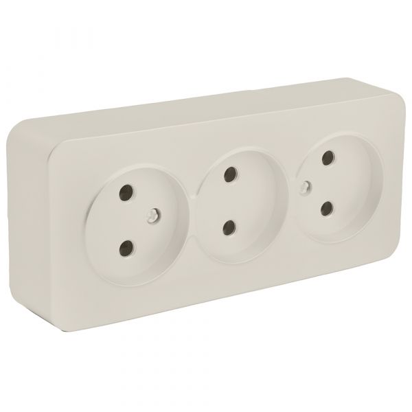 Розетка трехместная б/з 250В 10А серия София слоновая кость STEKKER