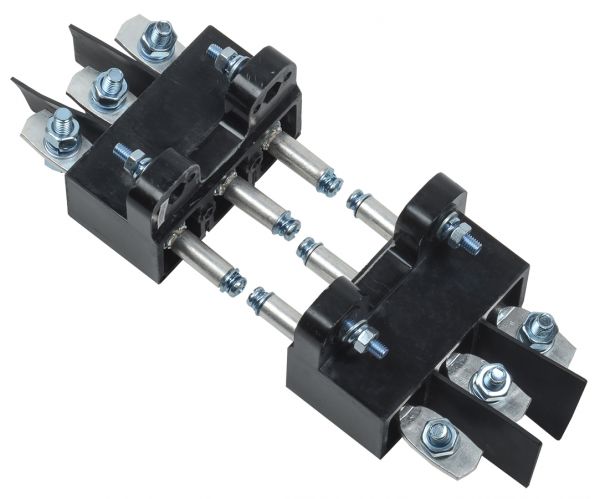 Панель втычная ПМм1-125е c задним резьбовым присоединением для ВА88-32 MASTER с электронным расцепителем