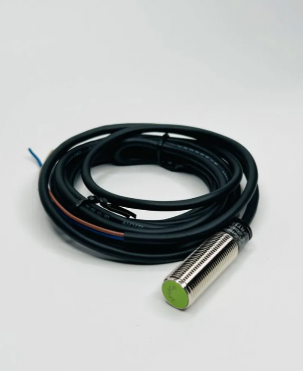 Цилиндрический индуктивный датчик приближения PRT12-2DO