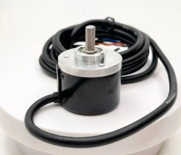 Энкодеры инкрементальные в компактном корпусе 40мм (с выступающим валом) E40S  E40S6-1500-3-T-24