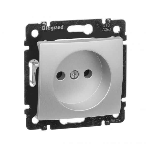 Розетка 1-местная без заземления без защитных шторок 16А алюминий VALENA DIY