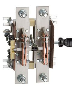 РЕ19-45-22211-00 УХЛ3 и/п, 2500А, 2-х полюсный на одно направление, центральная рукоятка, на изоляционной панели, со вспомогательными контактами, IP00, разъединитель  (ЭТ)