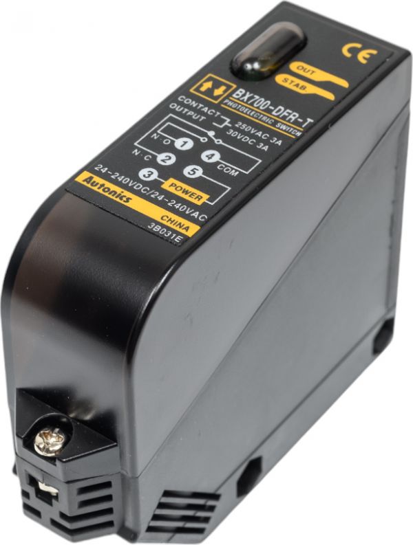 Датчик фотоэлектрический с клеммами BX700-DFR-T