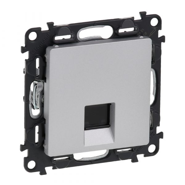 Valena LIFE Розетка информационная RJ45 категория 5е UTP с лицевой панелью алюминий