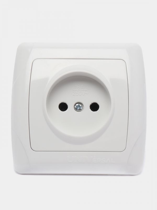 Розетка с заземлением с крышкой скрытая Маргарита 16А белая