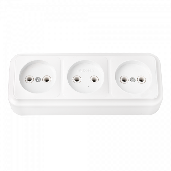 Беларусь Розетка тройная наружная без заземления