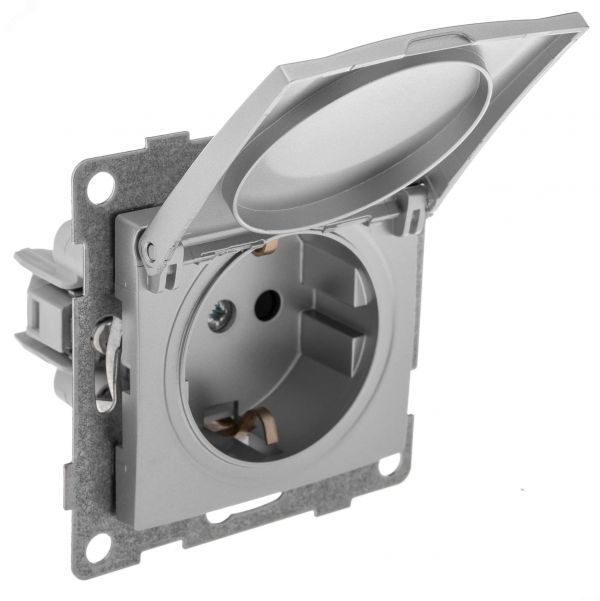 Розетка однопостовая Bravo с/з с з/ш и крышкой, механизм, 16А, 250В, серебро