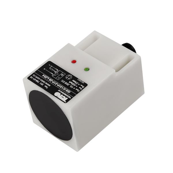 Выключатель бесконтактный ISN IC131P-31P-25-LZS4