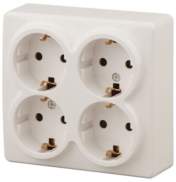 Розетка однофазная четырехместная наружная (открытой установки) с заземлением со шторками слоновая кость 16А 250В IP20 винтовые клеммы 11-2211-02 Эра Эксперт