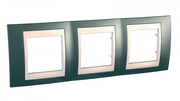 UNICA-Хамелеон Рамка 3 поста шампань/бежевая