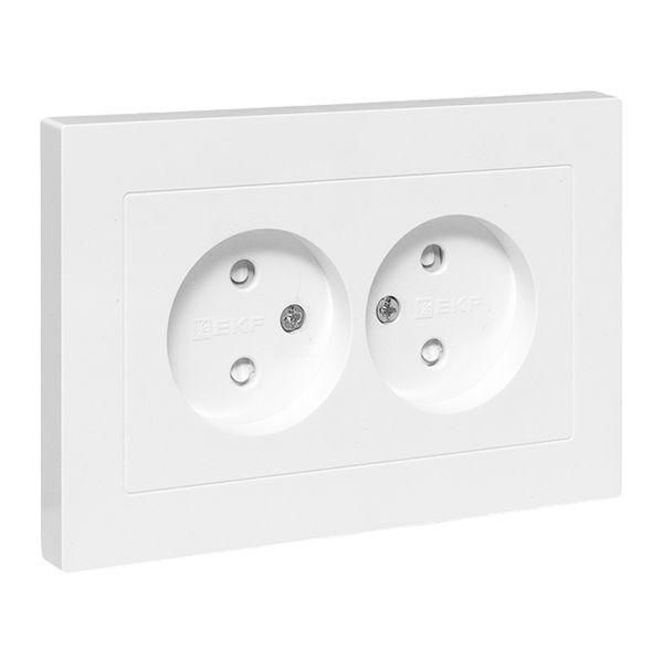 Эпика Механизм розетки двойной 16А без заземления со шторками с рамкой белый EKF