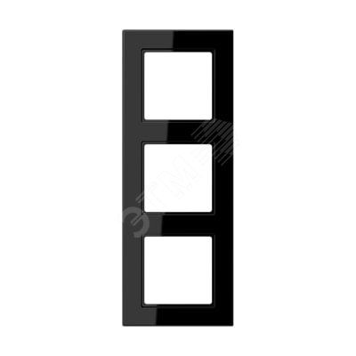 Рамка 3-я для горизонтальной/вертикальной установки  Серия- A550  Материал- термопласт. Цвет- черный