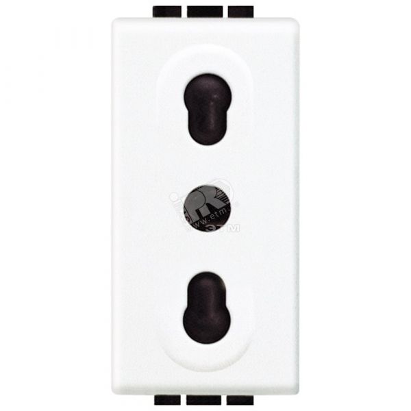 Розетка 2П с заземлением 16A 250В с защитными шторками