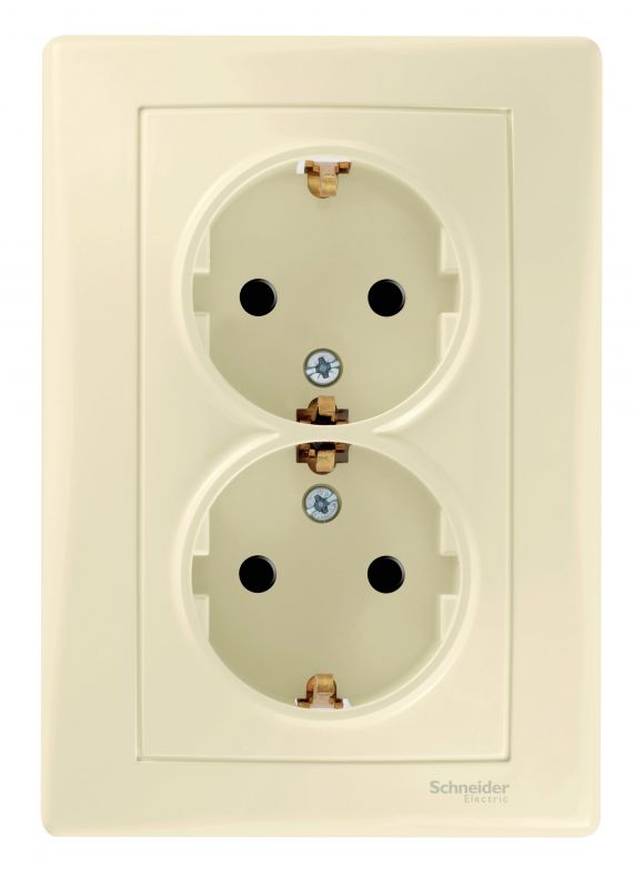 Sedna Розетка двойная с заземлением со шторками бежевая в сборе